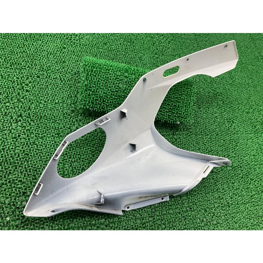 BMW S1000RR アッパーカウル 右 パール 4663 7 715 896-04 BMW 純正