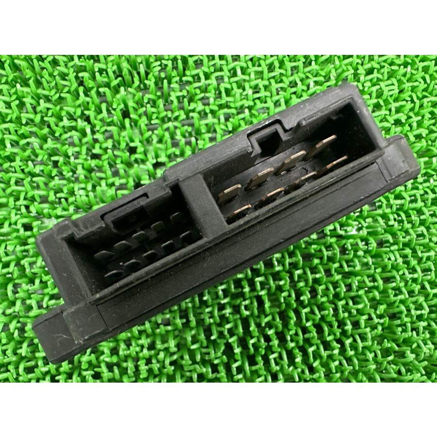 カワサキ（Kawasaki） エリミネーター250SE ヒューズボックス 26021