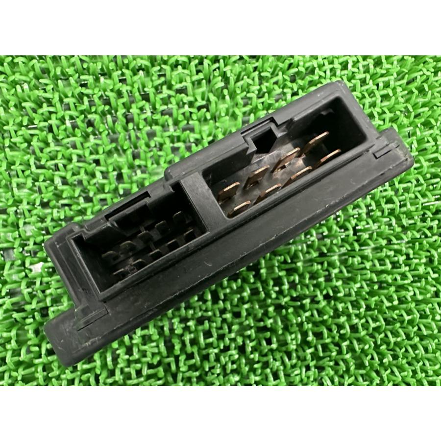 カワサキ（Kawasaki） ゼファーカイ ヒューズボックス 26021-1099 純正