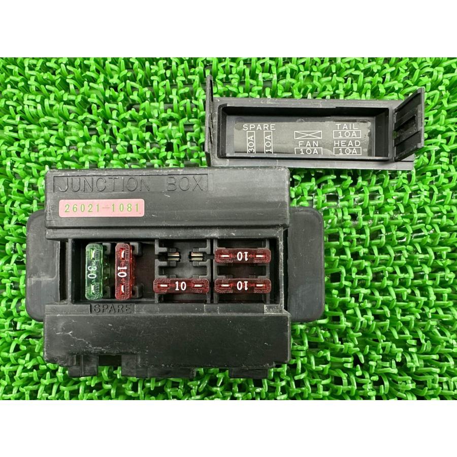 ゆさん専用 カワサキ（Kawasaki） ZZ-R250 ヒューズボックス 26021-1081 純正 中古