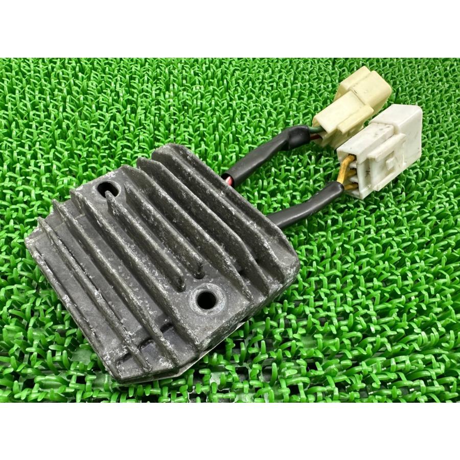 【中古】 eコマース最前線 ホンダ（HONDA） フォルツァ レギュレター 純正 中古 バイク 部品 MF08