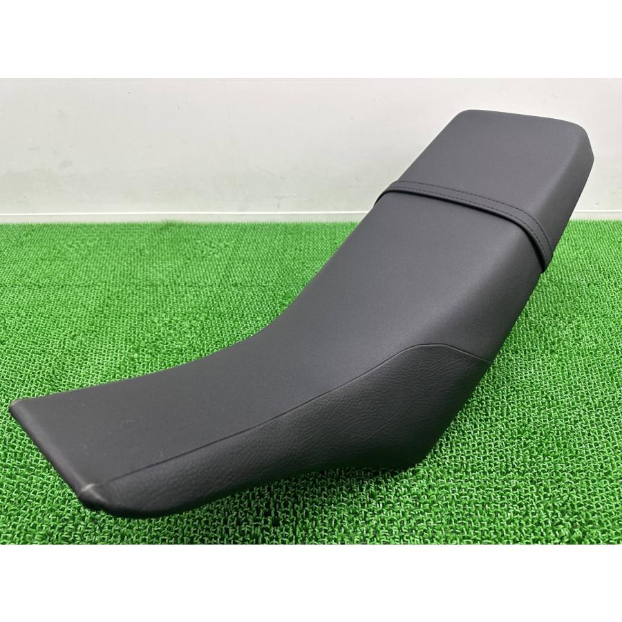 YAMAHA（ヤマハ） TW200 TW225 シート 2JX 純正 中古 バイク 部品