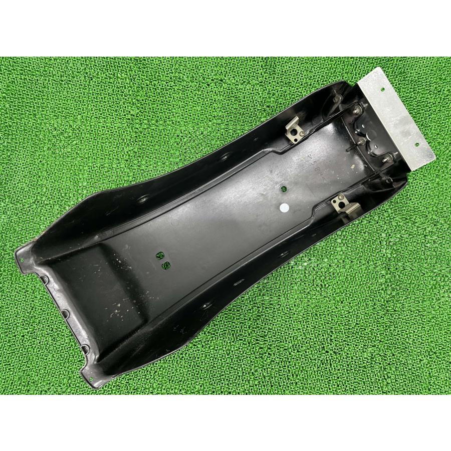 YAMAHA（ヤマハ） ドラッグスター400 リアフェンダー 黒M 純正 中古