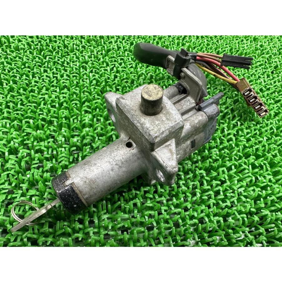 VT250F メインキーシリンダー ホンダ 純正 中古 バイク 部品 MC08 VT250FE 後期 キー付 イグニッションスイッチ 機能的問題なし Yx ホンダ（HONDA） VT250F メインキーシリンダー 純正 中古 バイク 部品