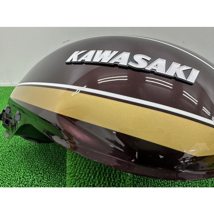 Z900RS タンク 茶M カワサキ 純正 中古 ZR900K キャンディトーンレッド ガソリンタンク フューエルタンク エンブレム 修復素材に oCの画像