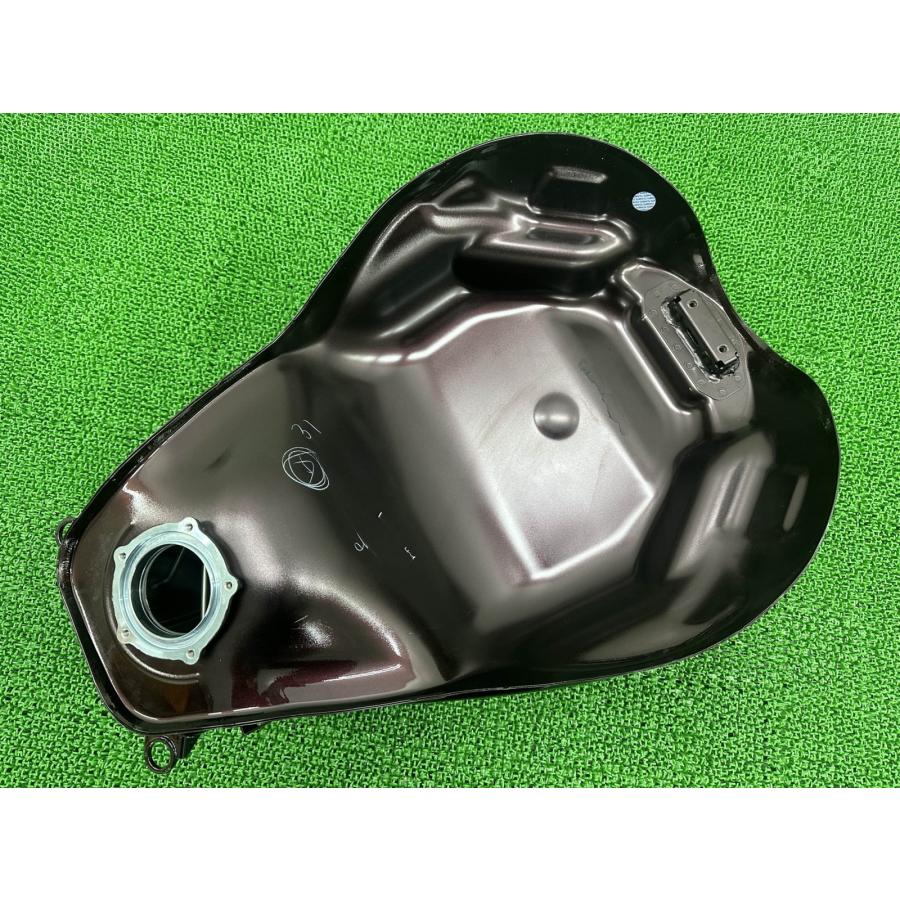 Z900RS タンク 茶M カワサキ 純正 中古 ZR900K キャンディトーンレッド ガソリンタンク フューエルタンク エンブレム 修復素材に oCの画像