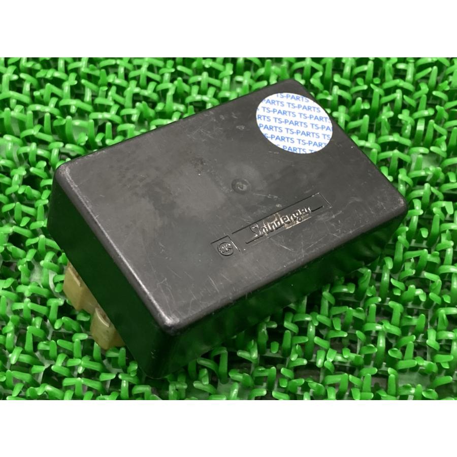 CBX125F イグナイター ホンダ 純正 中古 バイク 部品 JC11 CDI スパークユニット 機能的問題なし 品薄 車検 Genuine Ppの画像