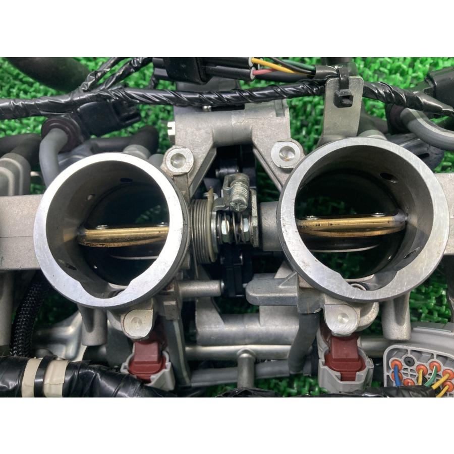じの品 カワサキ（Kawasaki） ZX-14R スロットルボディ 26031-1425 純正 中古