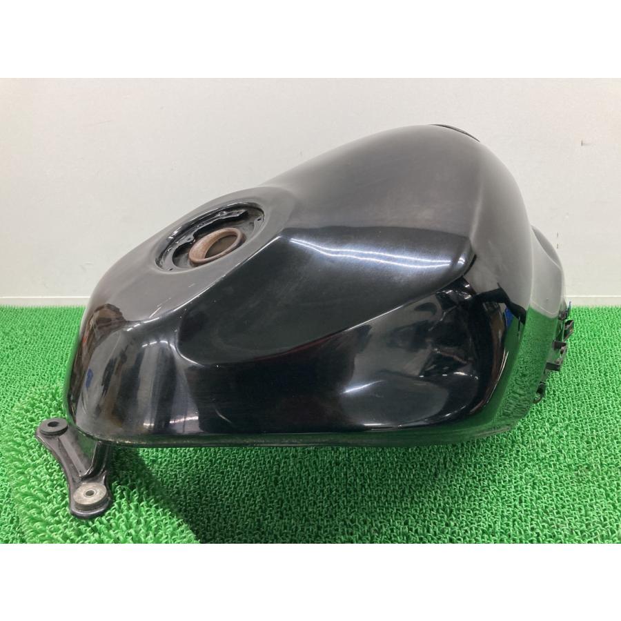カワサキ（Kawasaki） ZZ-R1100 タンク 黒 純正 中古 バイク 部品
