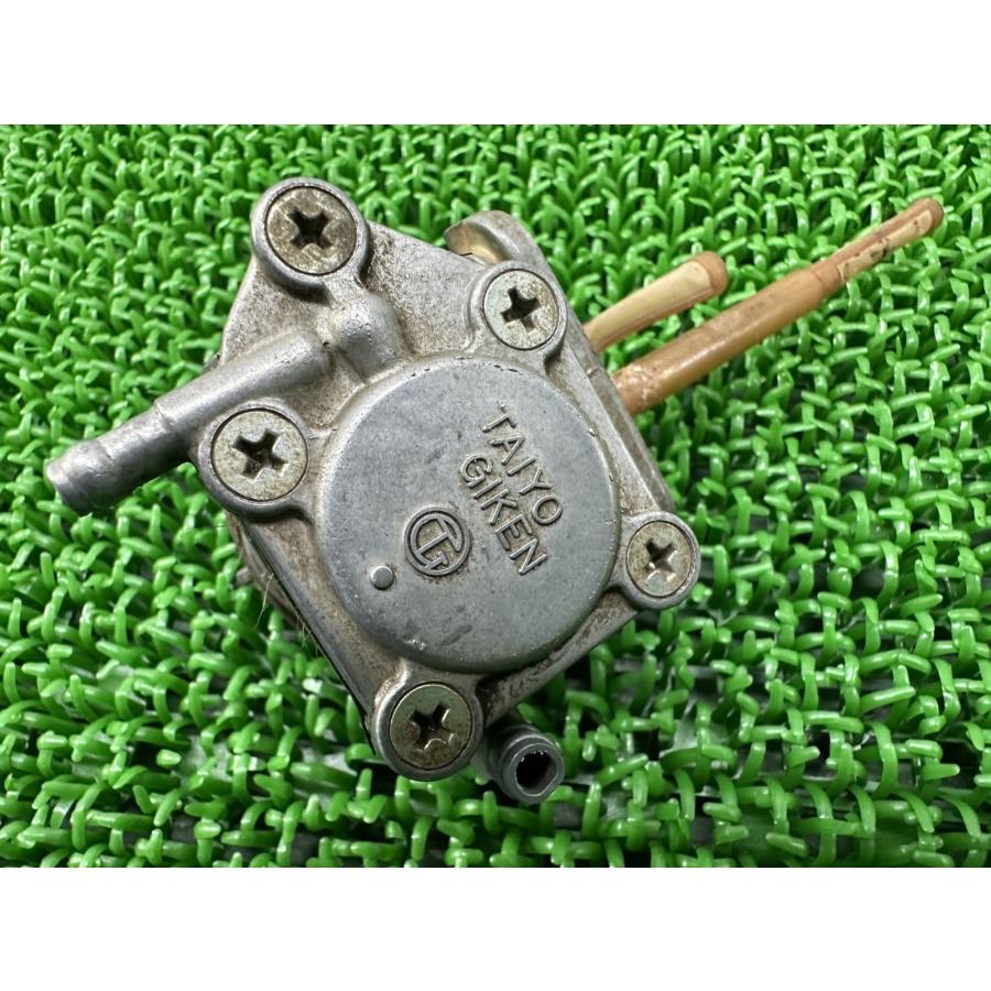 YAMAHA（ヤマハ） YB-1 フューエルコック 純正 中古 バイク 部品 F5B