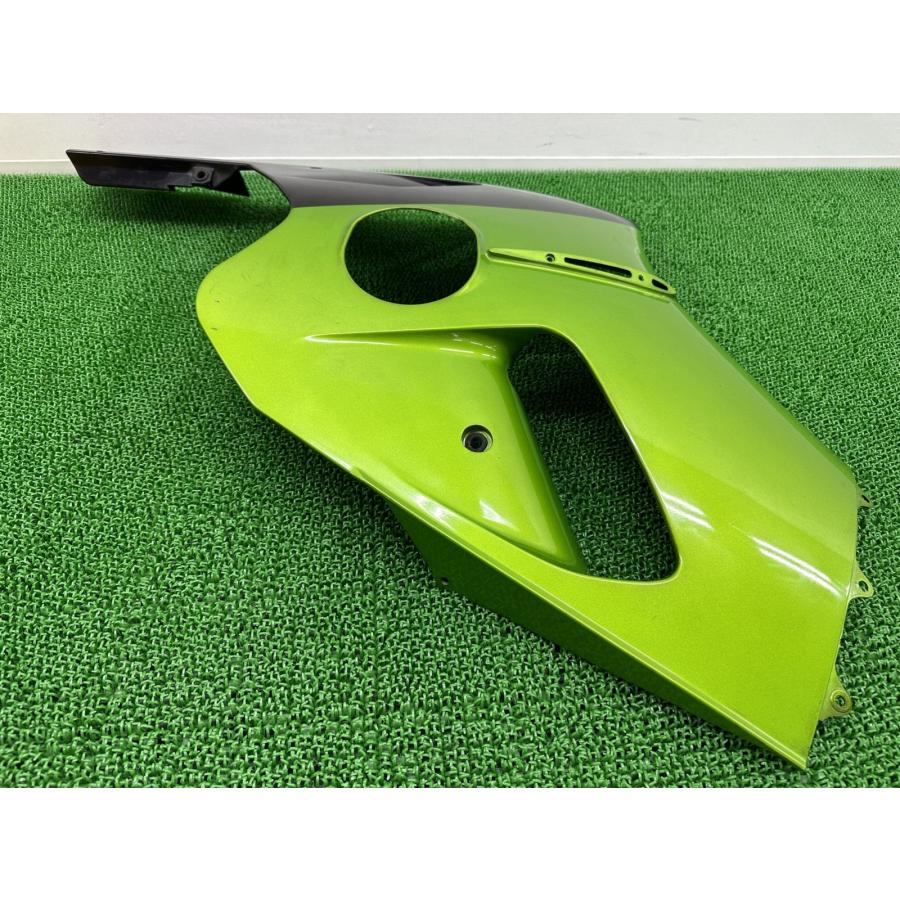 ZX-12R サイドカウル 左 緑M/黒 カワサキ 純正 中古 バイク 部品 ZX1200A ZXT20A NinjaZX12R アンダーカウル ロアカウル 割れ欠け無し Nk_1