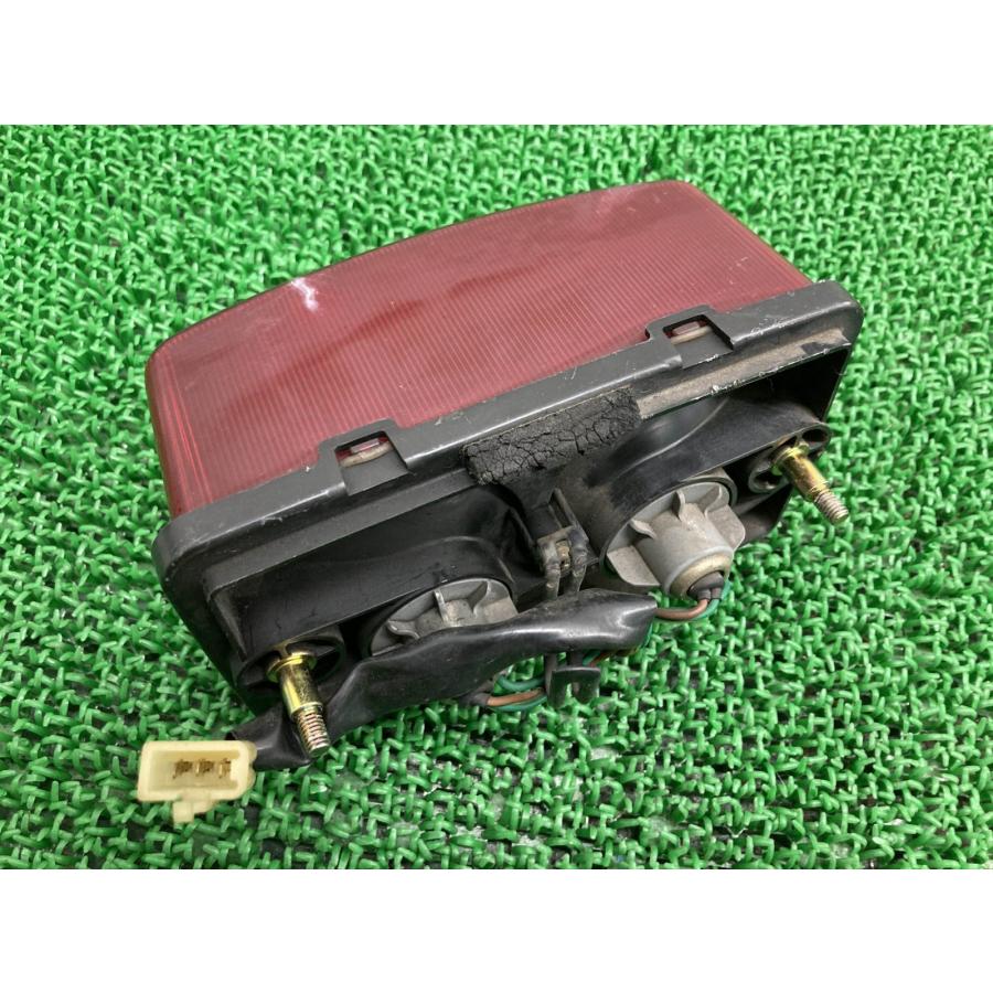 ホンダ（HONDA） CB400SF テールランプ 040-0352 純正 中古 バイク