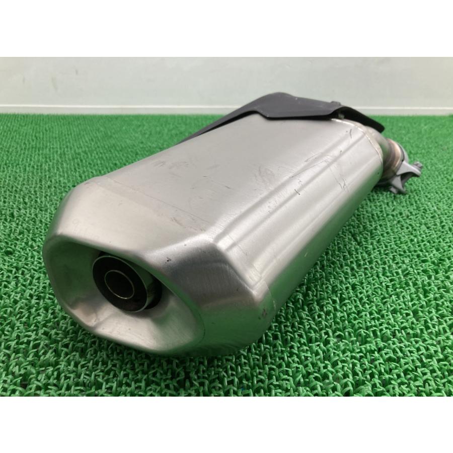 カワサキ（Kawasaki） ZX-25R SE サイレンサーマフラー K724 純正 中古