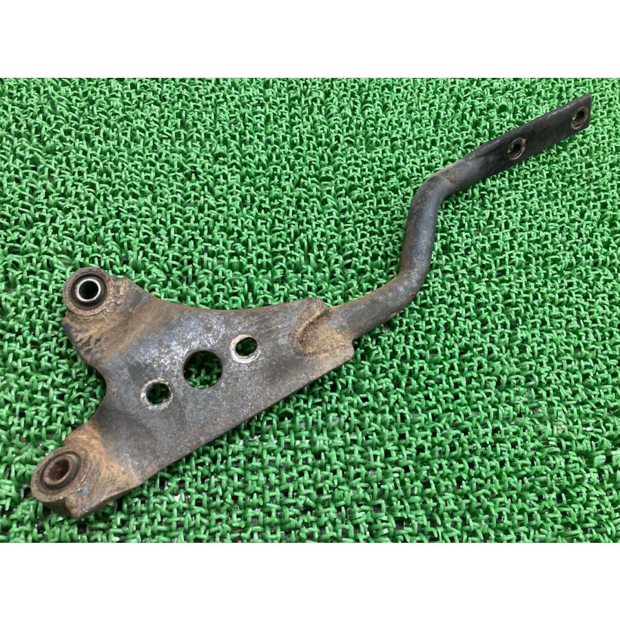 steed400 純正マフラー　ステー付き ホンダ（HONDA） スティード400 マフラーステー 純正 中古 バイク 部品