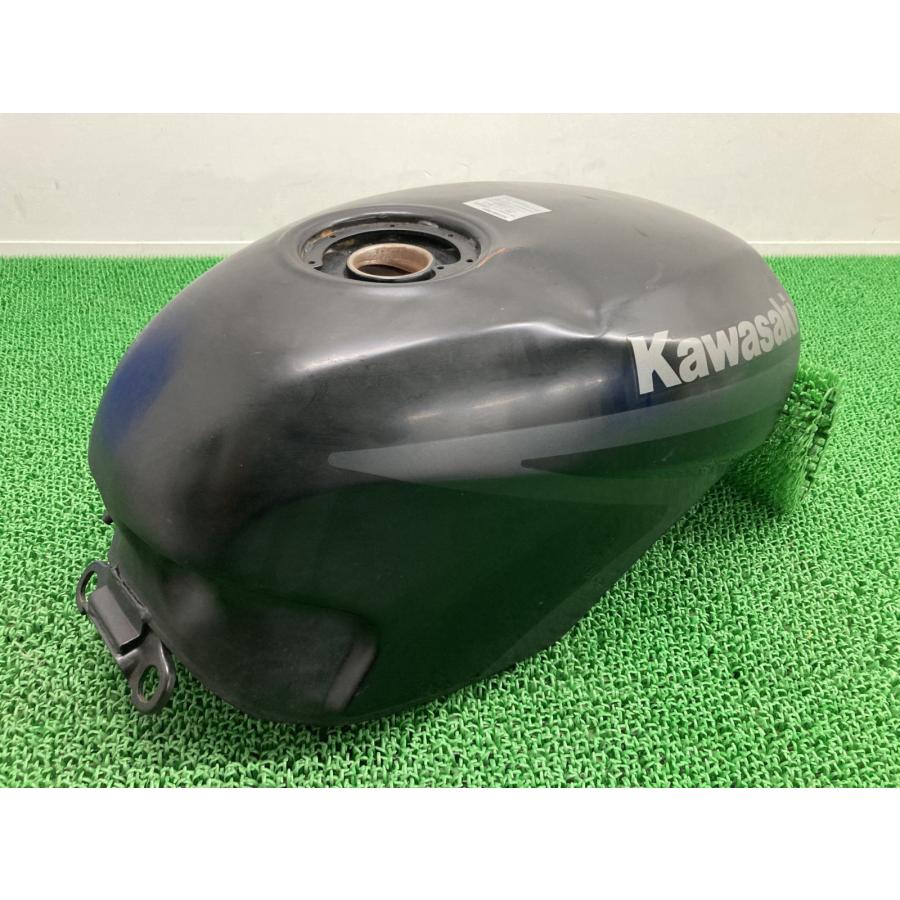 カワサキ（Kawasaki） ZZ-R250 タンク 黒 純正 中古 バイク 部品