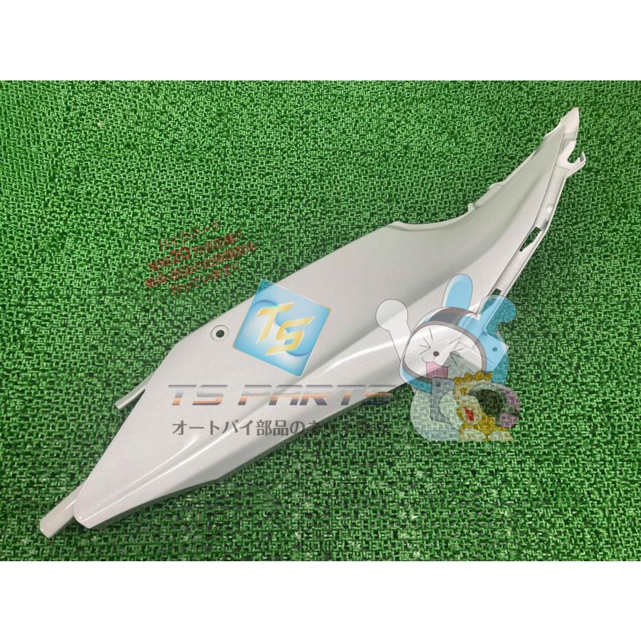 ジクサーSF250 フロントカバー 右 在庫有 即納 スズキ 純正 新品 バイク 部品 廃盤 在庫有り 即納可 車検 Genuine tH スズキ（SUZUKI） ジクサーSF250 フロントカバー 左 在庫有 即納 純正