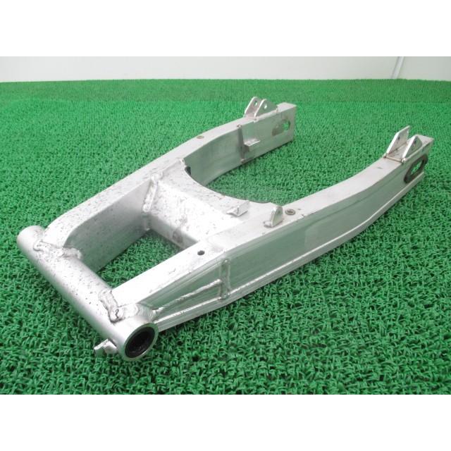 Cb400sf スイングアーム Genuine Mce Nc39 Nc39 1044 Vtec トルクロッド バイク ホンダ リアアーム 中古 曲がり無し 純正 車検 部品 美品 Mce