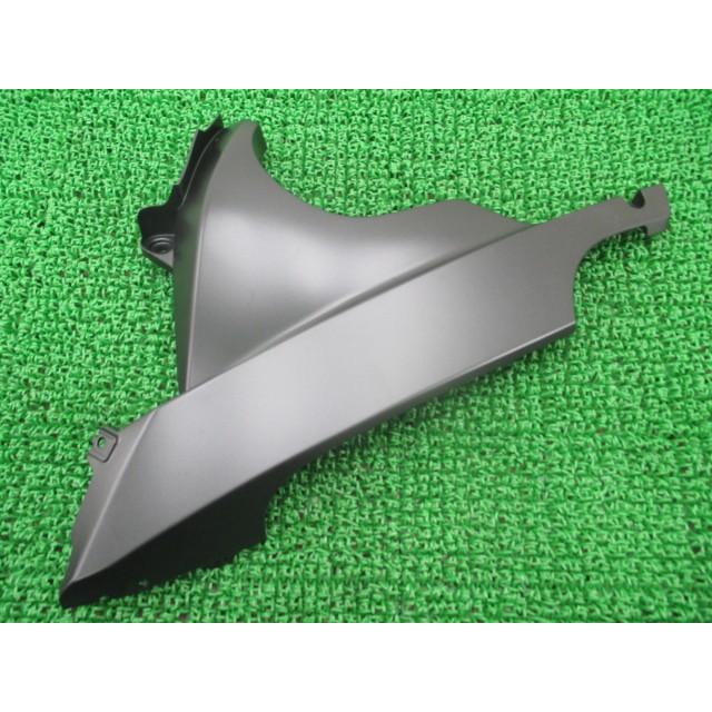 HONDA CBR250R アンダーカウルMC41 ホンダ（HONDA） CBR250R アンダーカウル 左 黒 K33 純正 中古 バイク