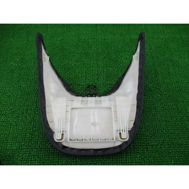 ホンダ（HONDA） フォルツァ タンデムシート 純正 中古 バイク 部品
