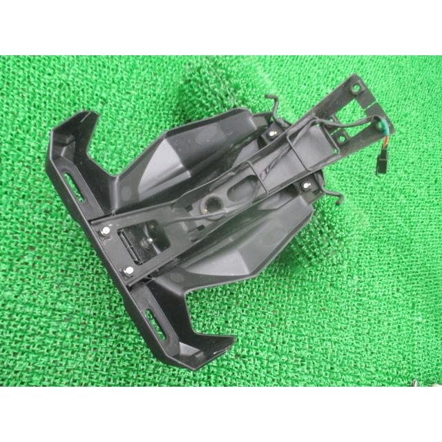 カワサキ（Kawasaki） NINJA400 リアフェンダー 35019-0639 純正 中古