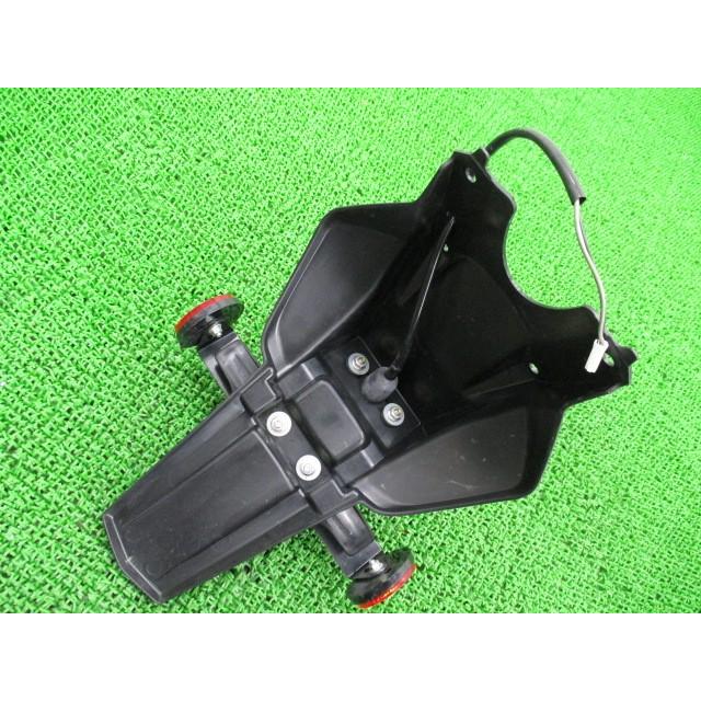 スズキ（SUZUKI） GSX-R600 リアフェンダー 01H 純正 中古 バイク 部品