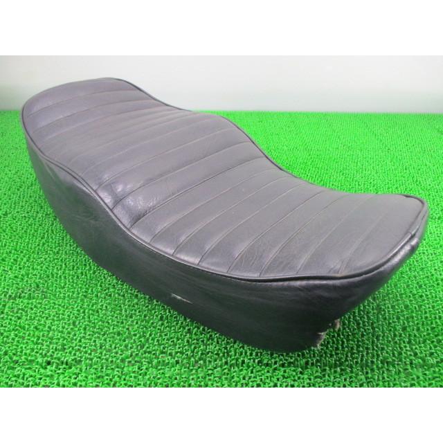 Z1 シート　年代物　当時物 カワサキ（Kawasaki） Z1 シート Z1F-090*** 純正 中古 バイク 部品
