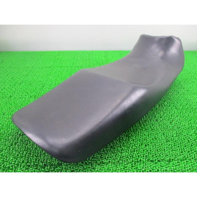 ZZ-R1100 シート 53001-1596 カワサキ 純正 中古 ZXT10C ZX1100C C型 破れ無し Vq カワサキ（Kawasaki） ZZ-R1100 シート 53001-1596 ZT10C-027*** 純正