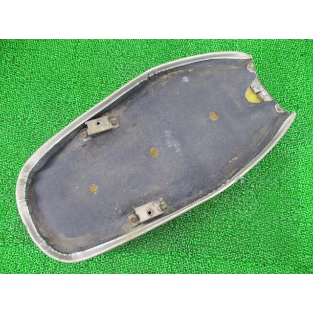 K&H製SR400 シート 2H6-232*** 社外 中古 バイク 部品 1978年式外し