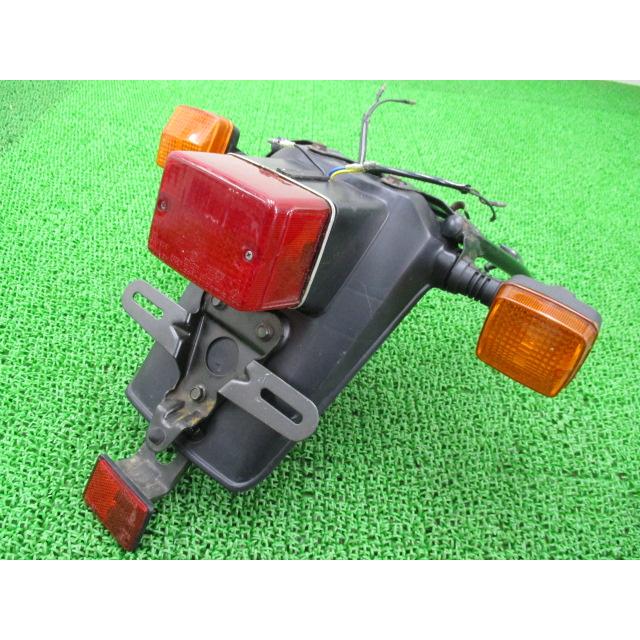 TW200 リアフェンダー ヤマハ 純正 バイク 部品 DG07J テールランプ ステー 割れ欠け無し 品薄 希少品 車検 Genuine 【中古】 87 ヤマハ発動機 TW200 リアフェンダー ヤマハ 純正 中古 バイク 部品