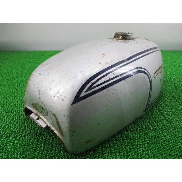 ホンダ CB350FOUR タンク 銀 CB350F-1079*** 純正 中古 バイク ホンダ CB350FOUR タンク 銀 CB350F-1079*** 純正 中古 バイク