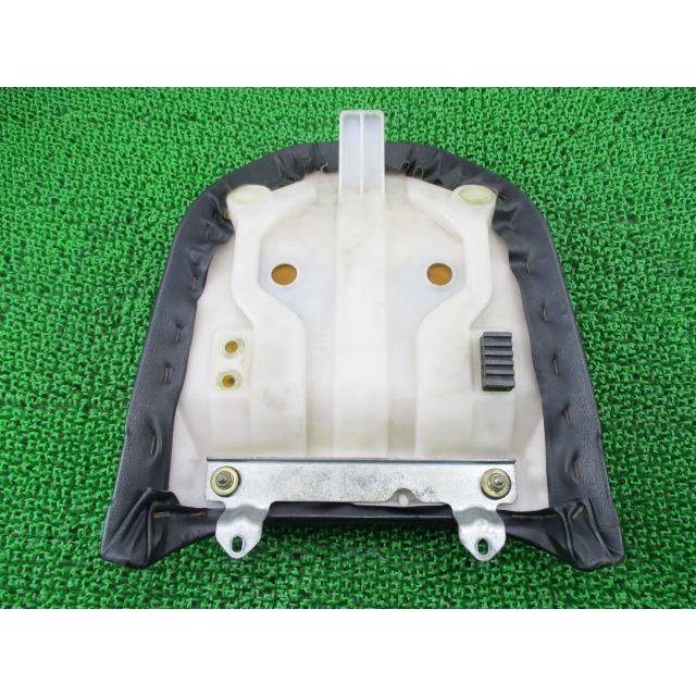 スズキ（SUZUKI） GSX-R1100 タンデムシート 46E GU75A-100*** 純正