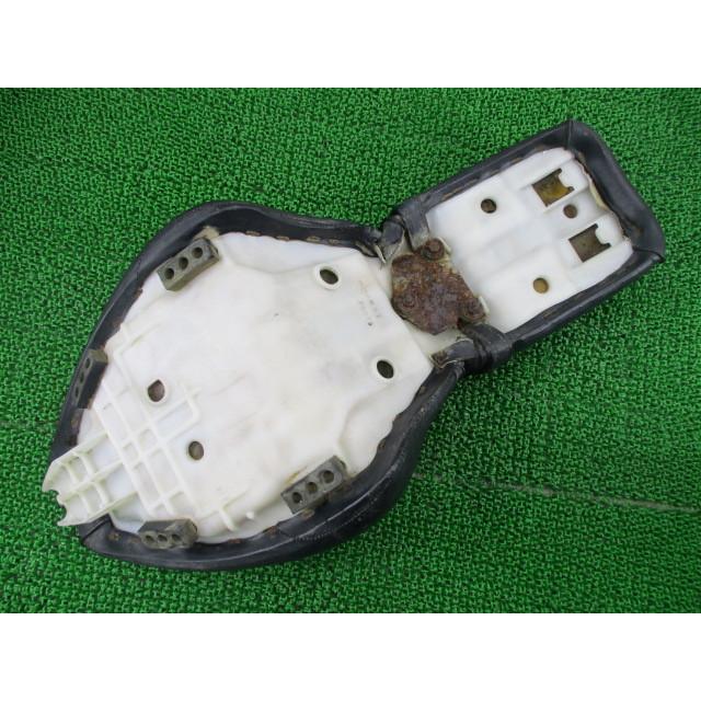 ホンダ（HONDA） スティード400 シート MR1 純正 中古 バイク 部品