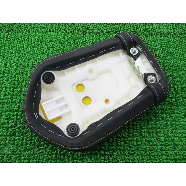 ヤマハ発動機 ボルト タンデムシート 1XC ヤマハ 純正 中古 バイク