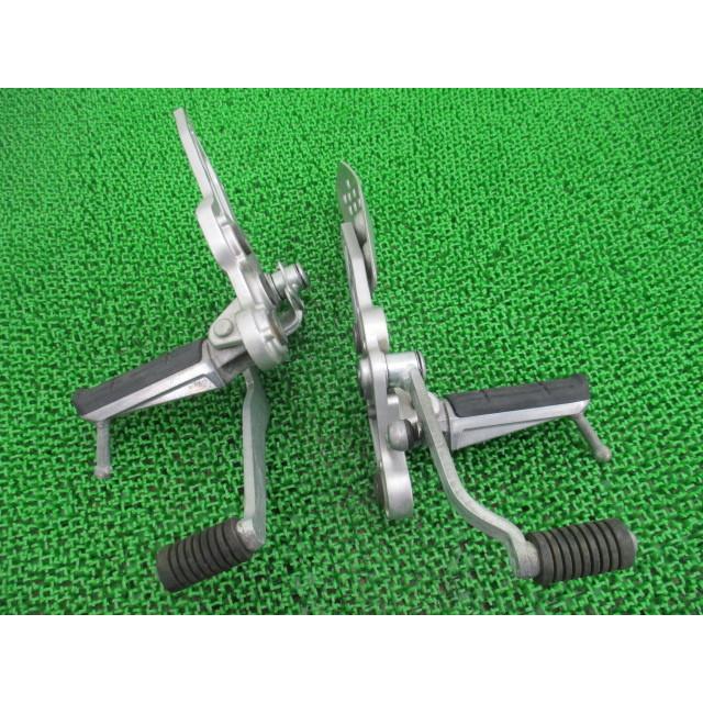 ゆう ヤマハ発動機 MT-07 ステップ 左右 1WS ヤマハ 純正 中古 バイク