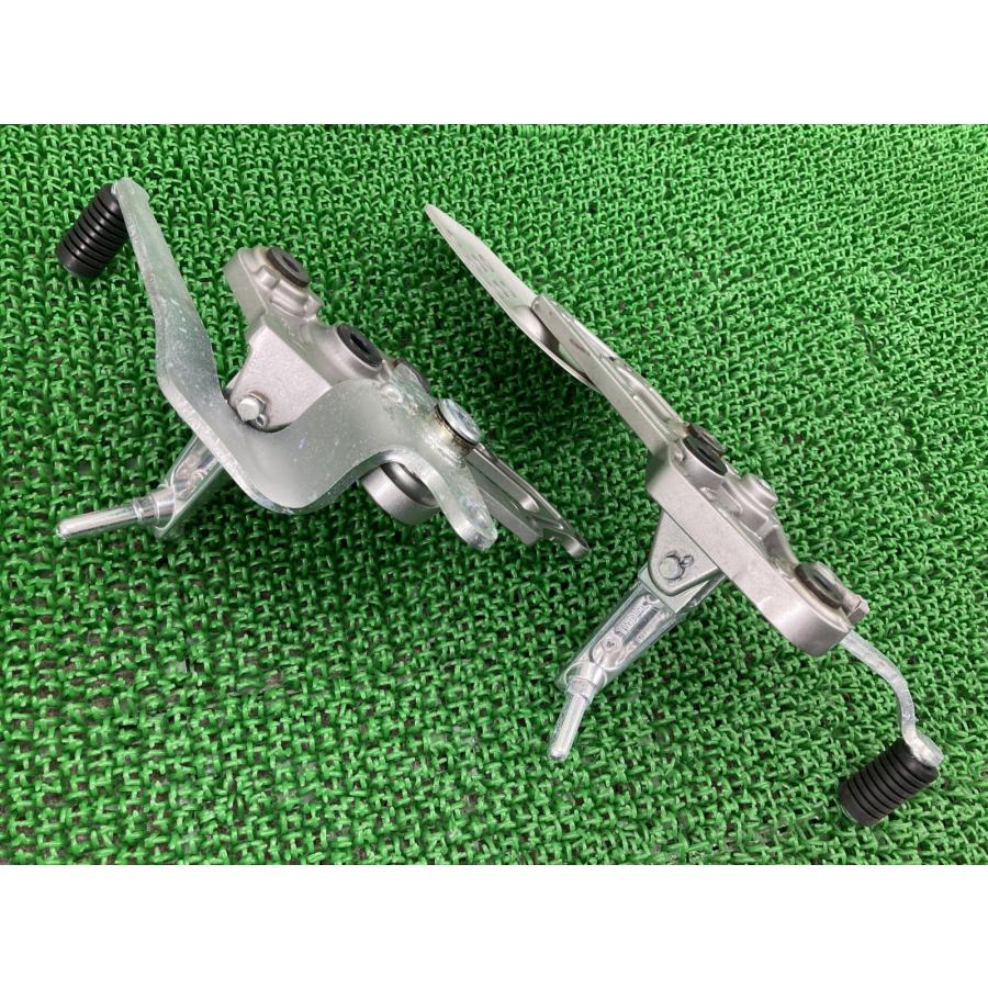 YAMAHA（ヤマハ） MT-07 ステップ 左右 1WS RM07J-000*** 純正 中古