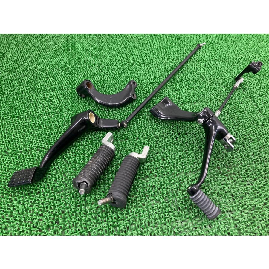 ハーレ　XL883N アイアン　リアサス　純正 ハーレXL883N アイアンリアサス純正