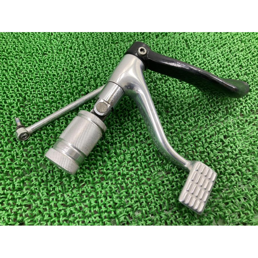 XL883 XL1200 ステップ 右 42971-04 ハーレー 純正 中古 バイク 部品