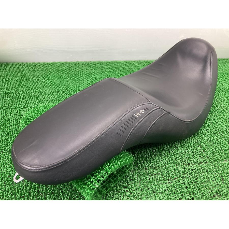 「破れなし」ハーレー　純正シート　FXDL1580　程度良好 ハーレー FXDLダイナ ローライダー1580 純正 シート FXD TC96