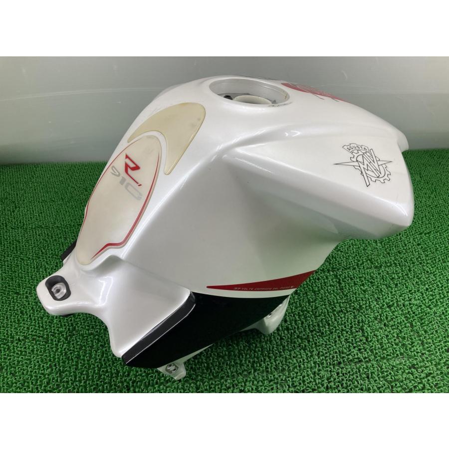 ブルターレ910R タンク パール 98337 MVアグスタ 純正 バイク 部品