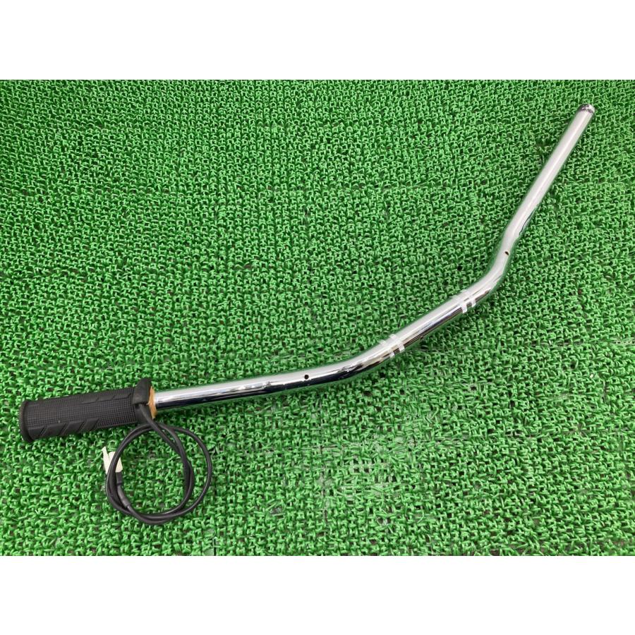 カワサキ（Kawasaki） W800 ハンドル 純正 中古 バイク 部品 EJ800A