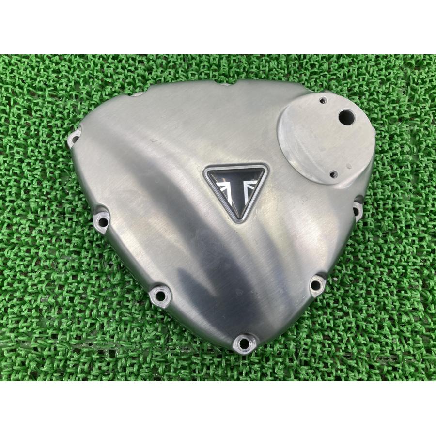 トライアンフ ボンネビル エンジンカバー 一式-