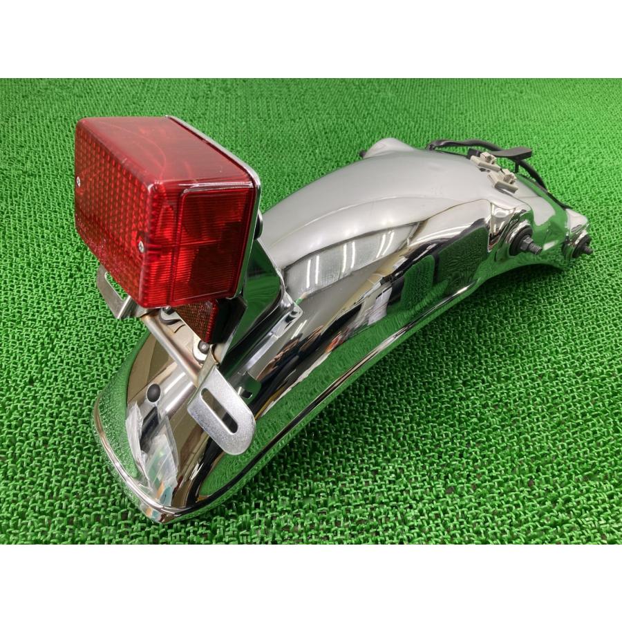 SR400 リアフェンダー RH03J-003*** ヤマハ 純正 2012年式外し RH03J コンディション良好 コケキズ無し 品薄 希少品 【中古】 97 YAMAHA（ヤマハ） SR400 リアフェンダー RH03J-003*** 純正 中古