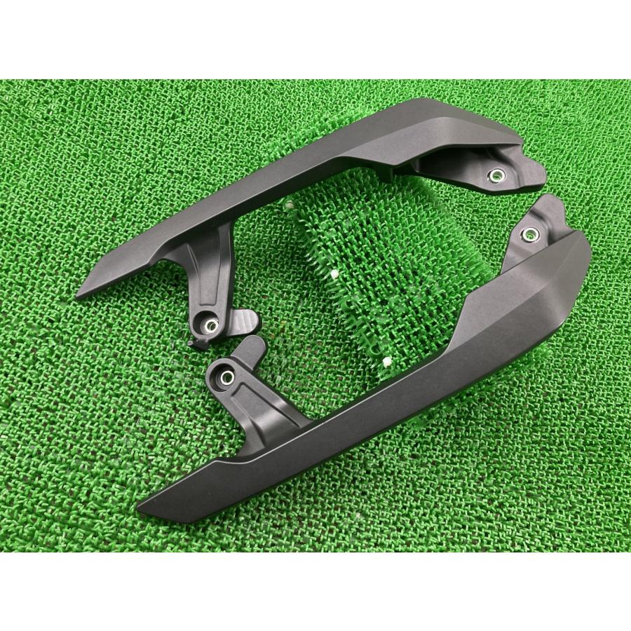 xadv2025 純正グラブバー ホンダ（HONDA） X-ADV グラブバー 左右 黒 G60 純正 中古 バイク 部品
