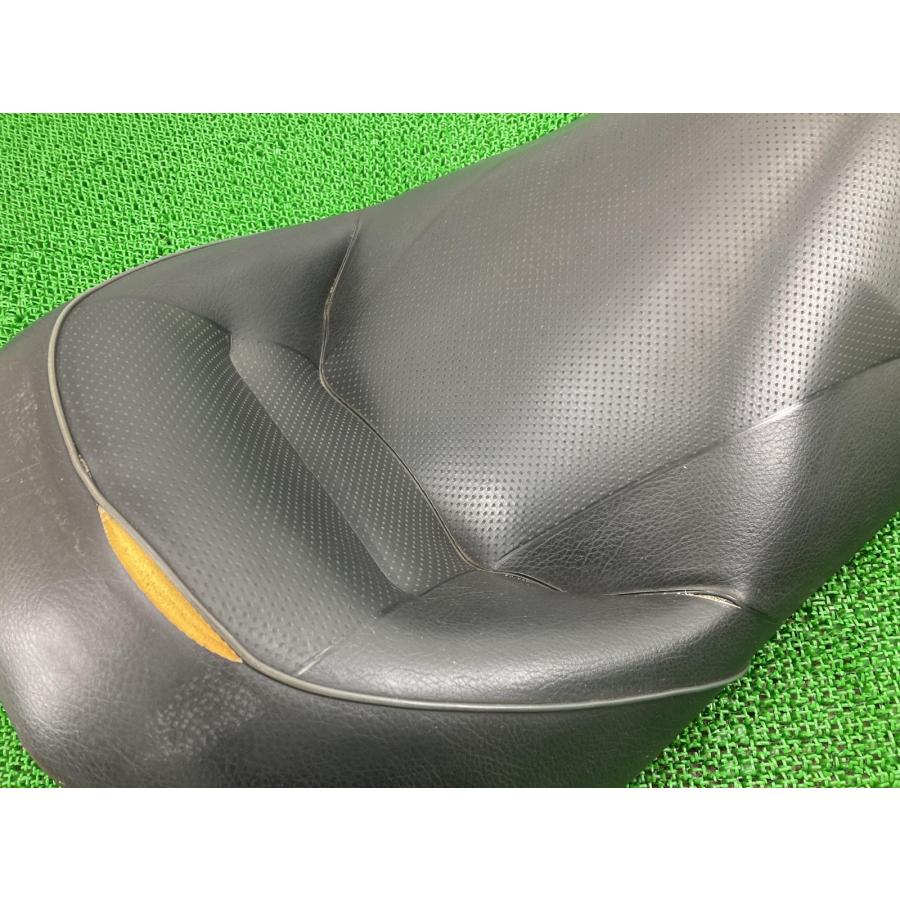 マジェスティc用 ワイズギアローダウンシート 補修あり かっぱえびえん マジェスティc用 ワイズギアローダウンシート 補修あり かっぱ