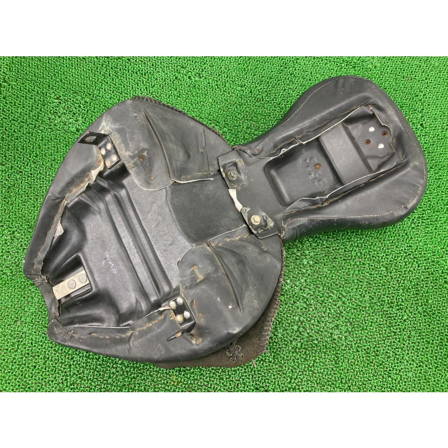 Harley Davidson（ハーレー・ダビッドソン） FLSTF1340 シート