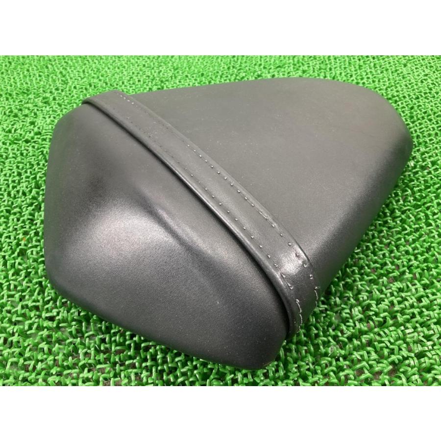 カワサキ NINJA250 タンデムシート 53066-0393 純正 中古 バイク カワサキ NINJA250 タンデムシート 53066-0393 純正 中古 バイク