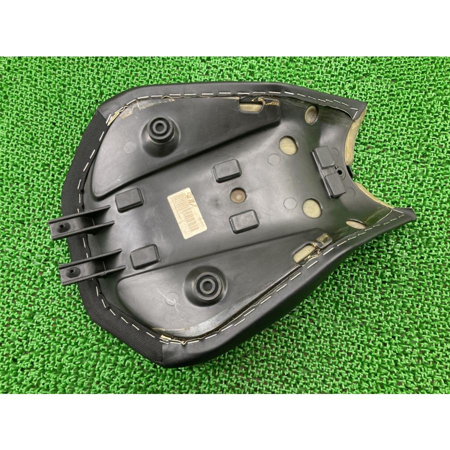 1199パニガーレS フロントシート 59521081B ドゥカティ 純正 バイク 部品 2012年式外し ZDMH802J メインシート 綺麗 良品 【中古】 11 DUCATI（ドゥカティ） 1199パニガーレS フロントシート 59521081B