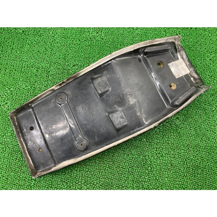 コジマプランニング製TW200 TW225 シート 社外 中古 バイク 部品 DG07J