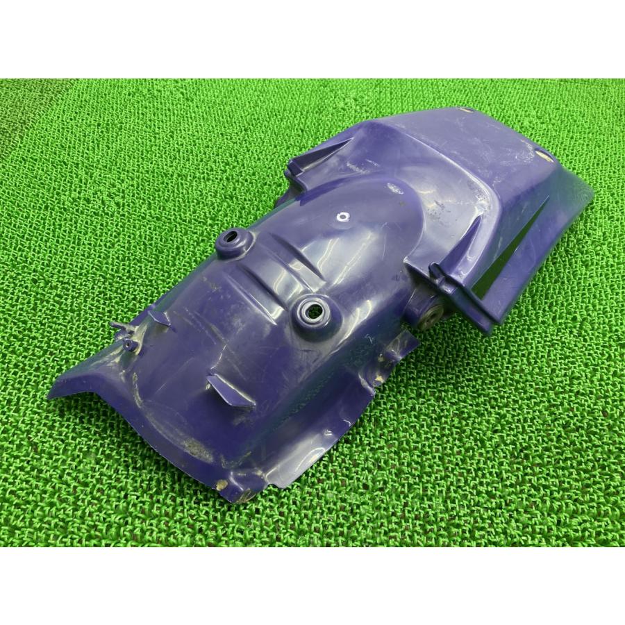 ホンダCRM250AR用リアフェンダー ホンダ（HONDA） CRM250AR リアフェンダー 紫 KAE 純正 中古 バイク