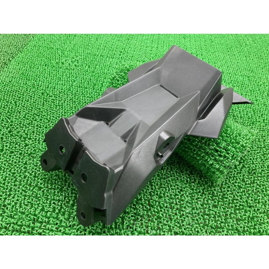 スズキ（SUZUKI） GSX250R リアフェンダー 20K0 純正 中古 バイク 部品